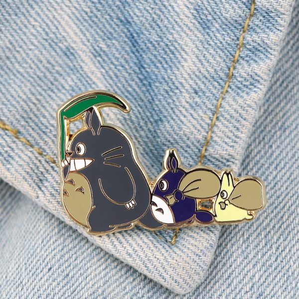 My Friend Totoro - My Neighbor Totoro Family Parade Badge Pin-Accessories, My Friend Totoro, My Neighbor Totoro, Other