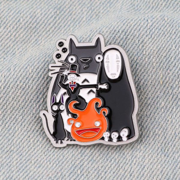 Totoro Dust Sprites - Ghibli Characters Enamel Badge Pin-Accessories, Kiki's Delivery Service, My Neighbor Totoro, Other, princess mononoke, Spirited Away, Totoro Dust Sprites