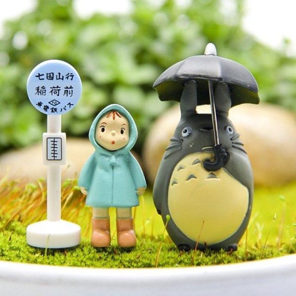 Mei Totoro - Totoro at the bus stop-Mei Totoro, My Neighbor Totoro, Toy Figure